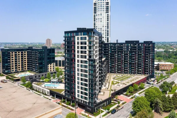 $6,495 | 1240 South 2nd Street, Unit 1601, Minneapolis, MN 55415