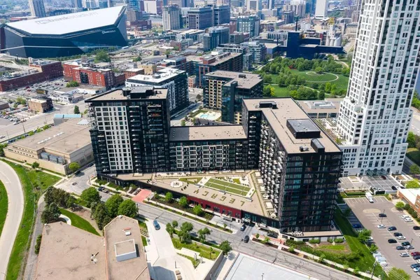 $6,495 | 1240 South 2nd Street, Unit 1601, Minneapolis, MN 55415