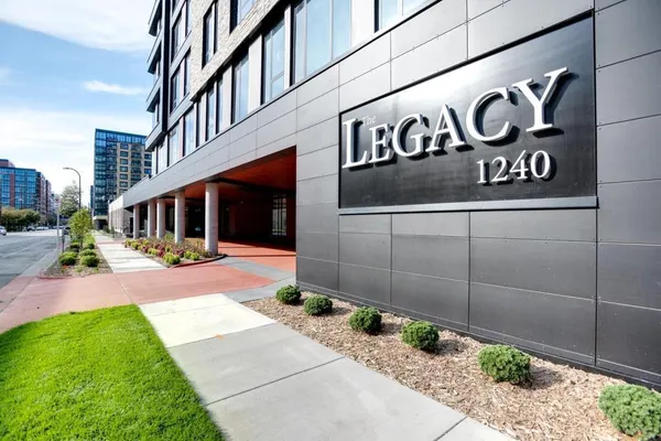 $6,495 | 1240 South 2nd Street, Unit 1601, Minneapolis, MN 55415
