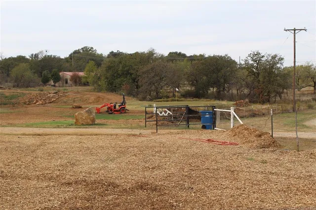 $144,000 | 206 County Road 206, Breckenridge, TX 76424