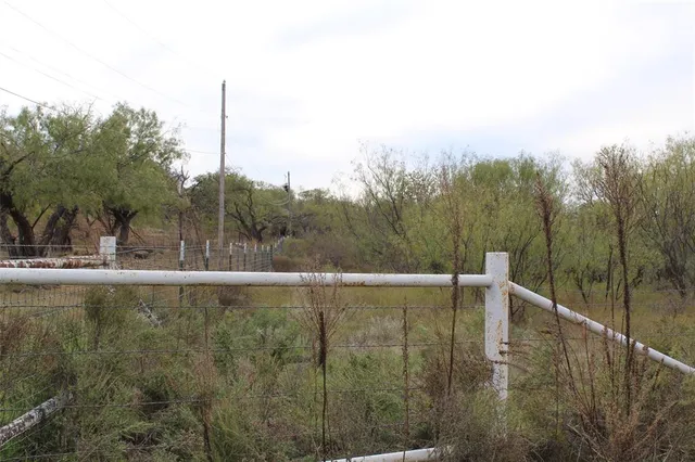 $144,000 | 206 County Road 206, Breckenridge, TX 76424