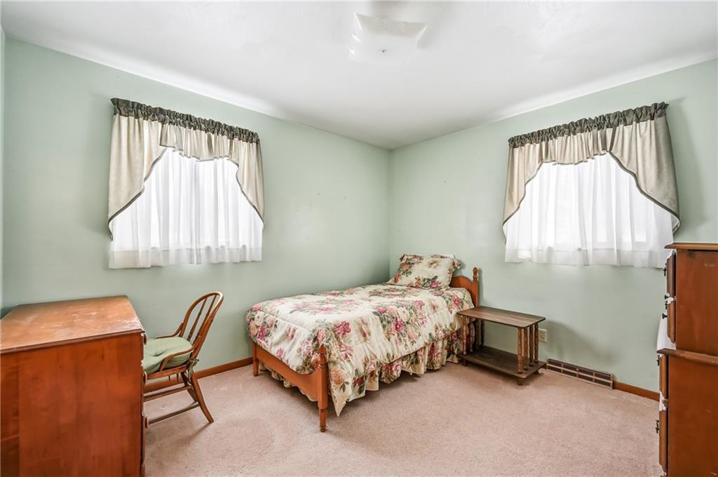 2801 Mercer West Middlesex Road West Middlesex, PA 16159 - Photo 21 of 24 a bedroom with bed and a window