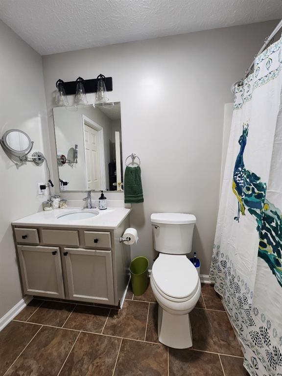 5701 Suffolk Drive Plainfield, IN 46168 - Photo 14 of 25