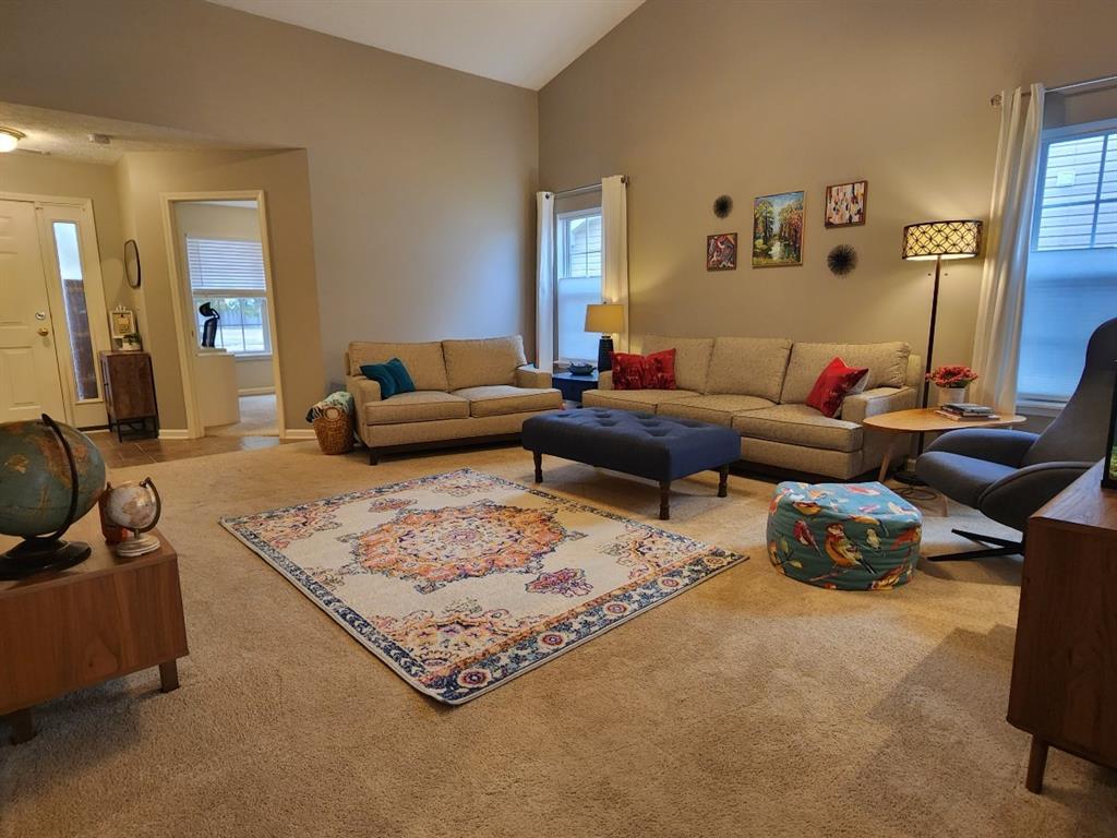5701 Suffolk Drive Plainfield, IN 46168 - Photo 5 of 25