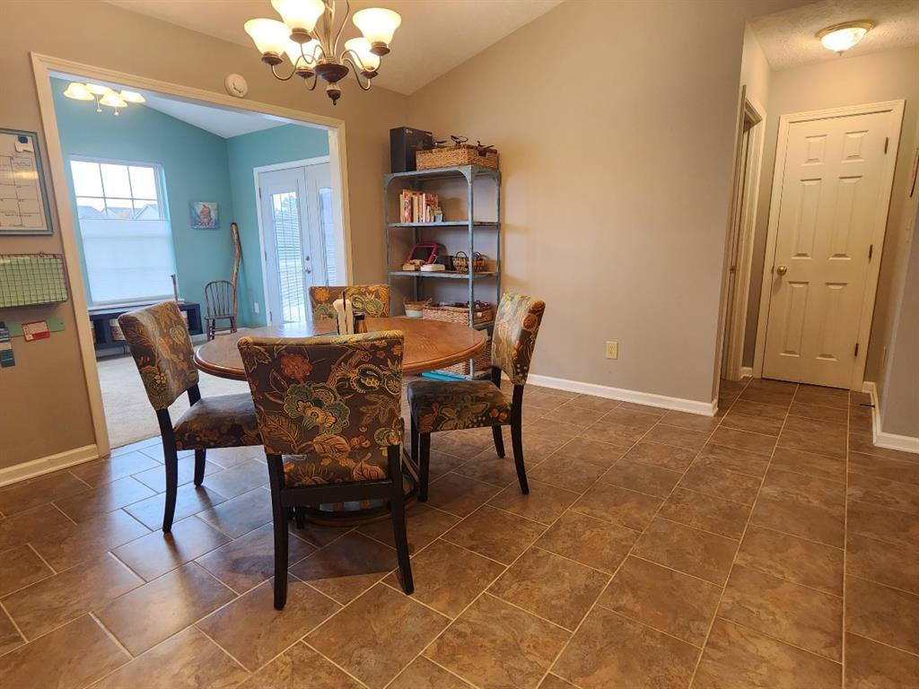 5701 Suffolk Drive Plainfield, IN 46168 - Photo 8 of 25