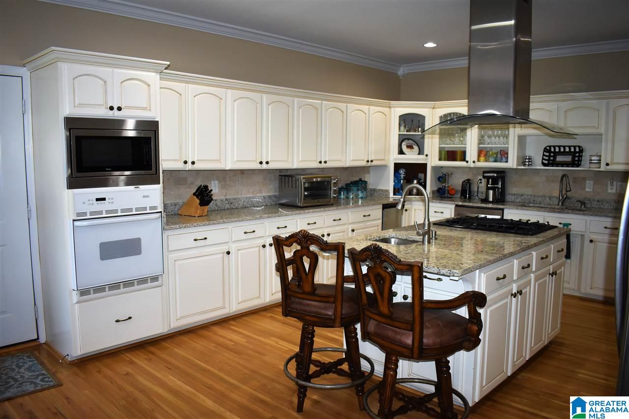 8760 Pine Mountain Road Pinson, AL 35126 - Photo 4 of 42