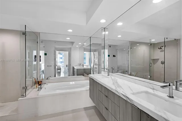 $5,000 | 2831 North Ocean Boulevard, Unit 602N, Fort Lauderdale, FL 33308