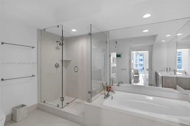 $5,000 | 2831 North Ocean Boulevard, Unit 602N, Fort Lauderdale, FL 33308