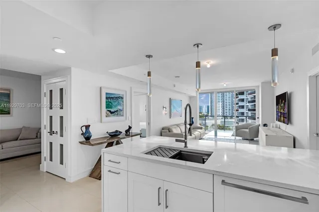 $5,000 | 2831 North Ocean Boulevard, Unit 602N, Fort Lauderdale, FL 33308