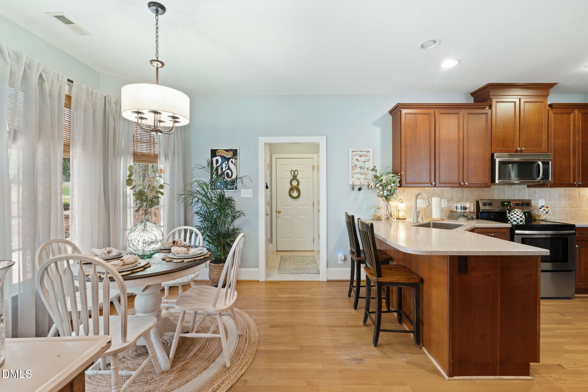 925 Rivers Edge Drive Graham, NC 27253 - Photo 10 of 34 20-web-or-mls-DSC04630