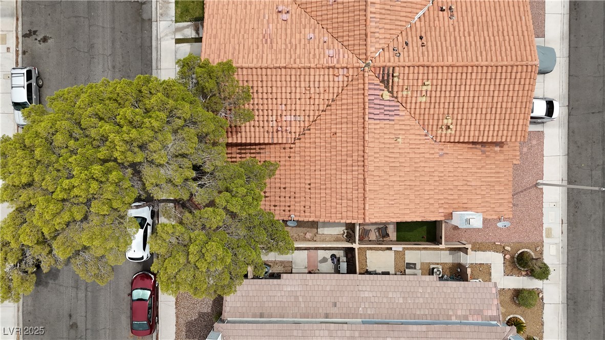 117 Boysenberry Lane Henderson, NV 89074 - Photo 3 of 22 Aerial view of property and surrounding area