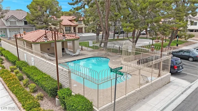 $1,795 | 117 Boysenberry Lane, Henderson, NV 89074