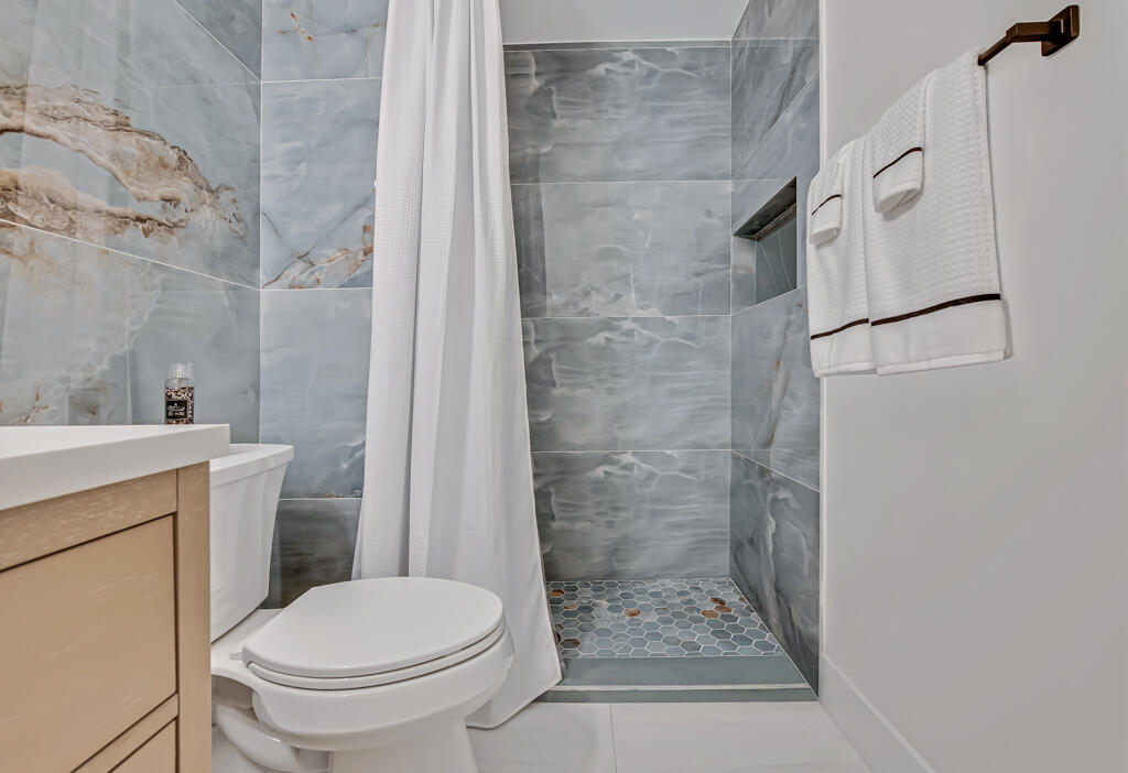21362 Juego Circle, Unit D Boca Raton, FL 33433 - Photo 24 of 33 25