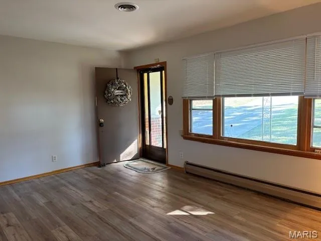 $395,000 | 747 Squaw Road, Cuba, MO 65453