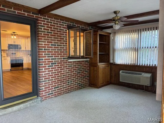 $395,000 | 747 Squaw Road, Cuba, MO 65453