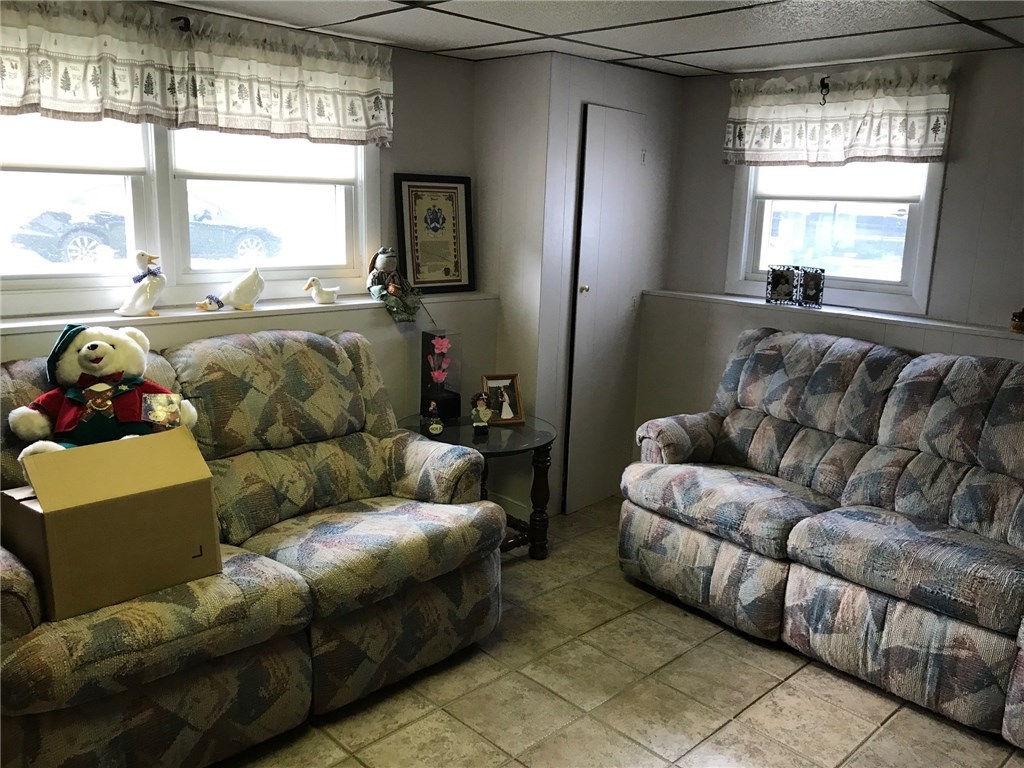 152 Poplar Street Woonsocket, RI 02895 - Photo 7 of 14 Family Room