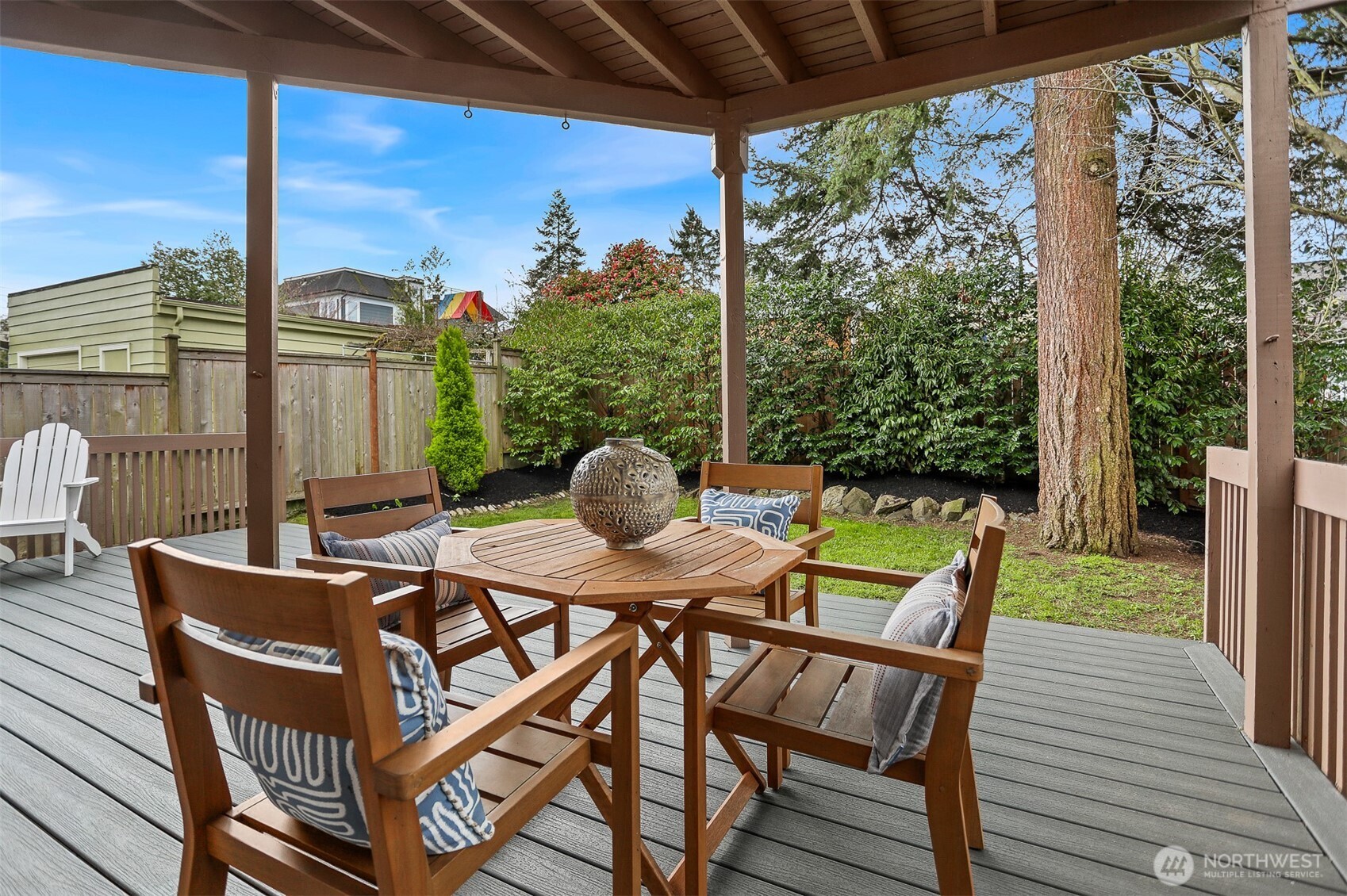 339 Northwest 77th Street Seattle, WA 98117 - Photo 15 of 40