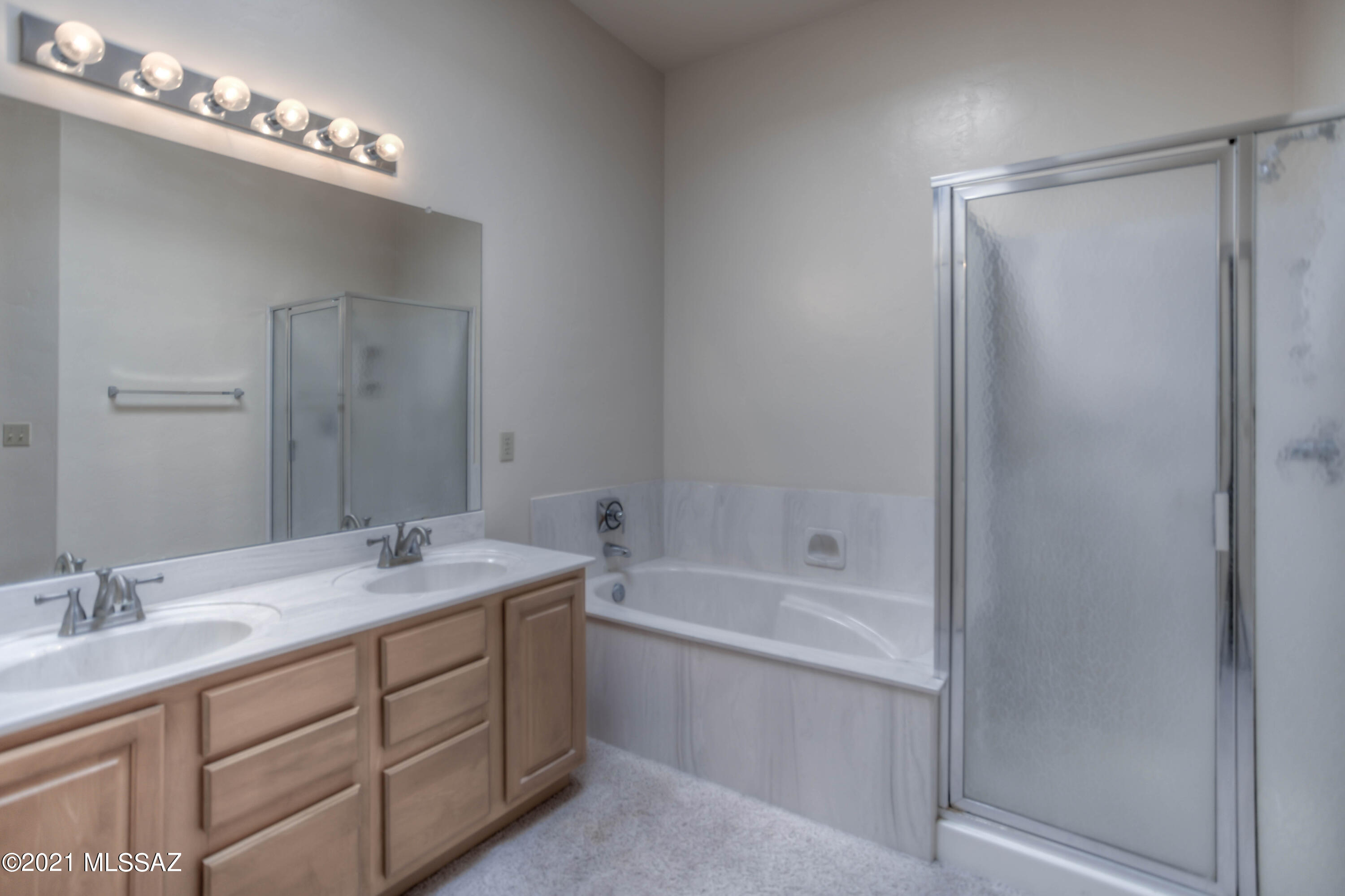 301 East Shadow Bluff Place Tucson, AZ 85704 - Photo 32 of 40