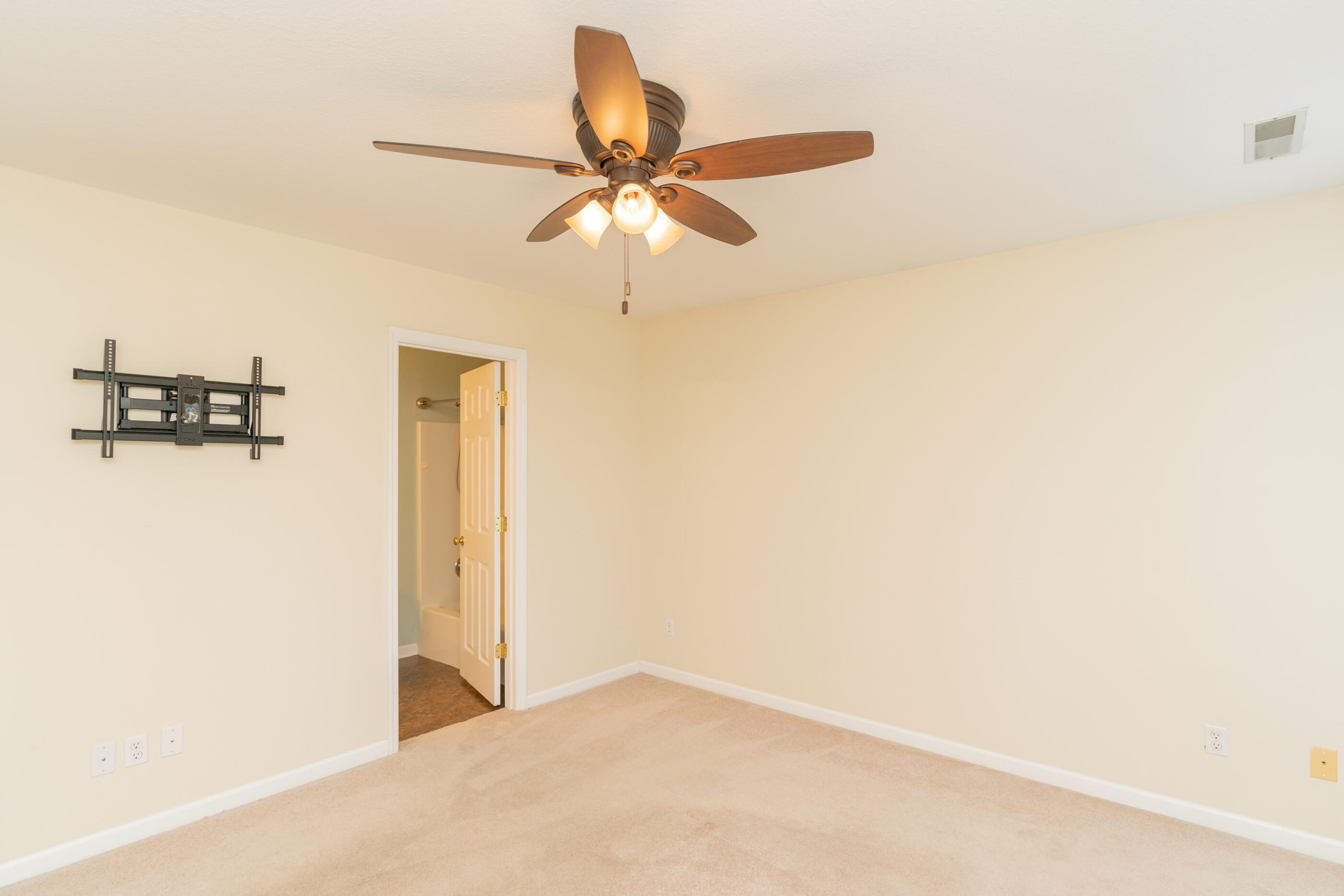 2041 Cannondale Loop Chattanooga, TN 37421 - Photo 12 of 39 DSC08868-2