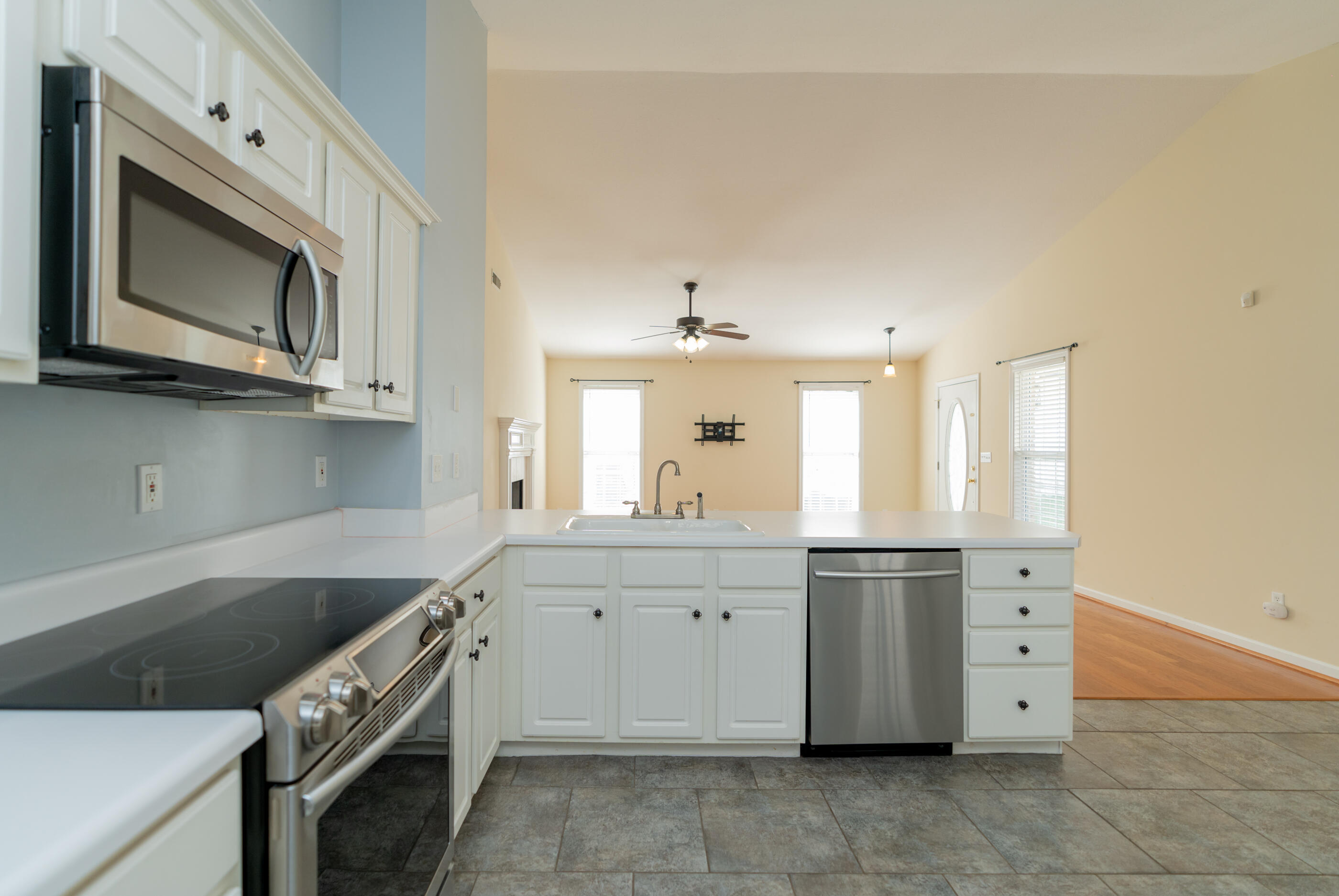 2041 Cannondale Loop Chattanooga, TN 37421 - Photo 7 of 39 DSC08894-19