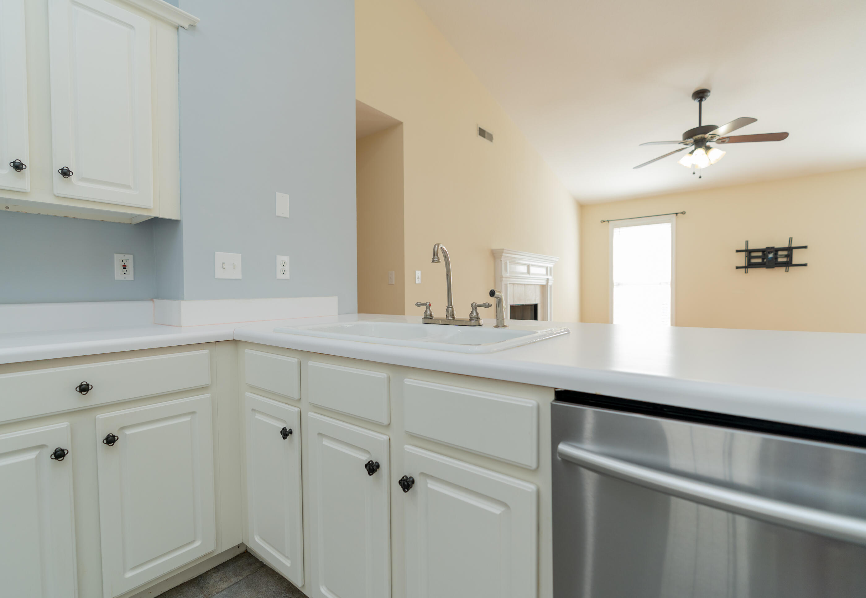 2041 Cannondale Loop Chattanooga, TN 37421 - Photo 8 of 39 DSC08896-20