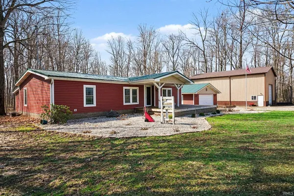 $399,000 | 14284 Highway 6, Syracuse, IN 46567