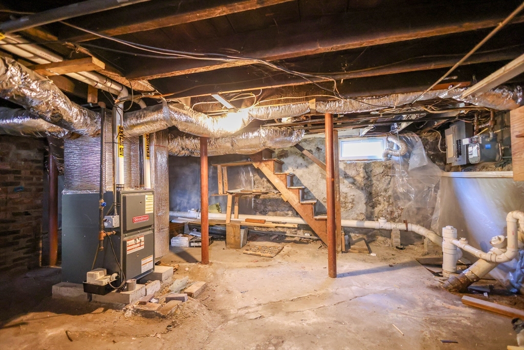 68 Newhall Street, Unit 68 Malden, MA 02148 - Photo 33 of 39 a view of a room with gym equipment