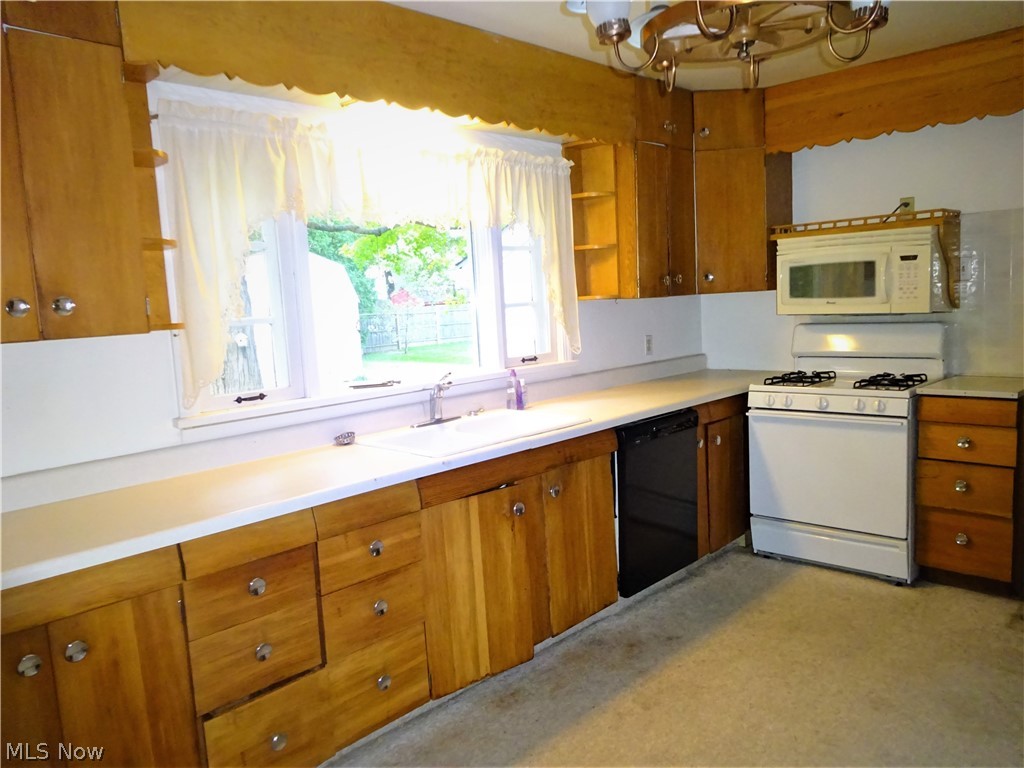 6274 Morgan Road Ravenna, OH 44266 - Photo 6 of 16 Gallery Image 6
