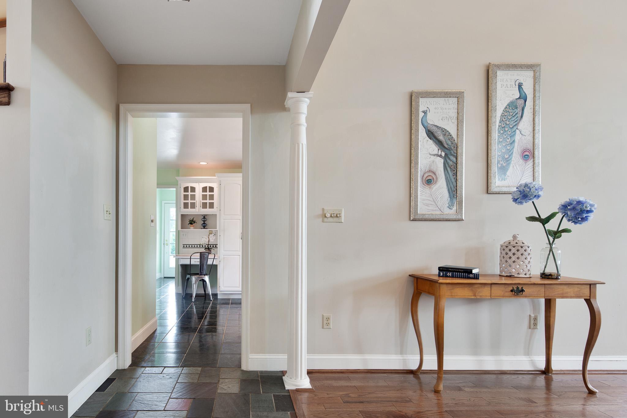 115 Scott Road Warwick, MD 21912 - Photo 11 of 43 Great room view into kitchen