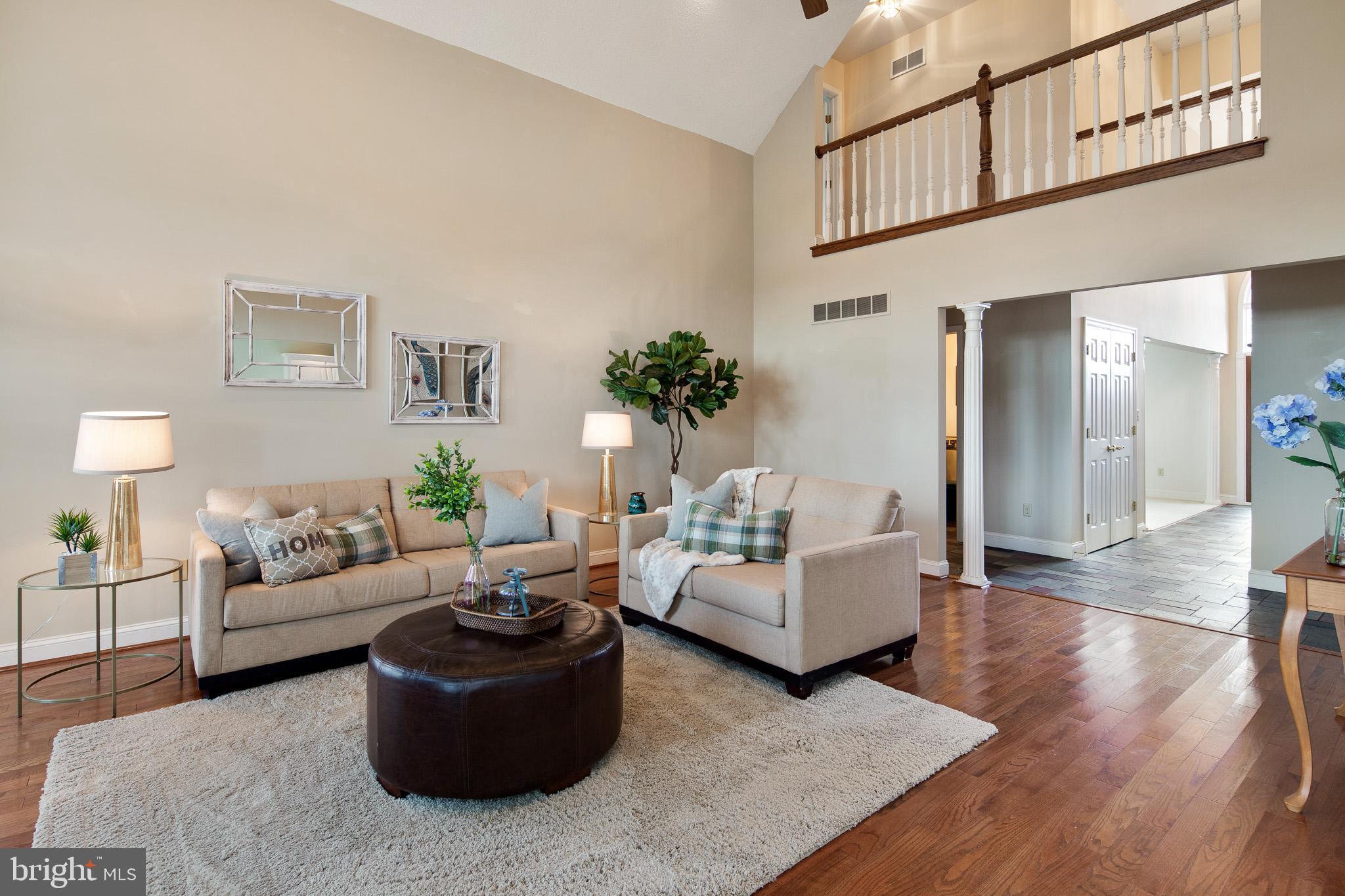 115 Scott Road Warwick, MD 21912 - Photo 8 of 43 View of Great room and 2nd floor balcony above.
