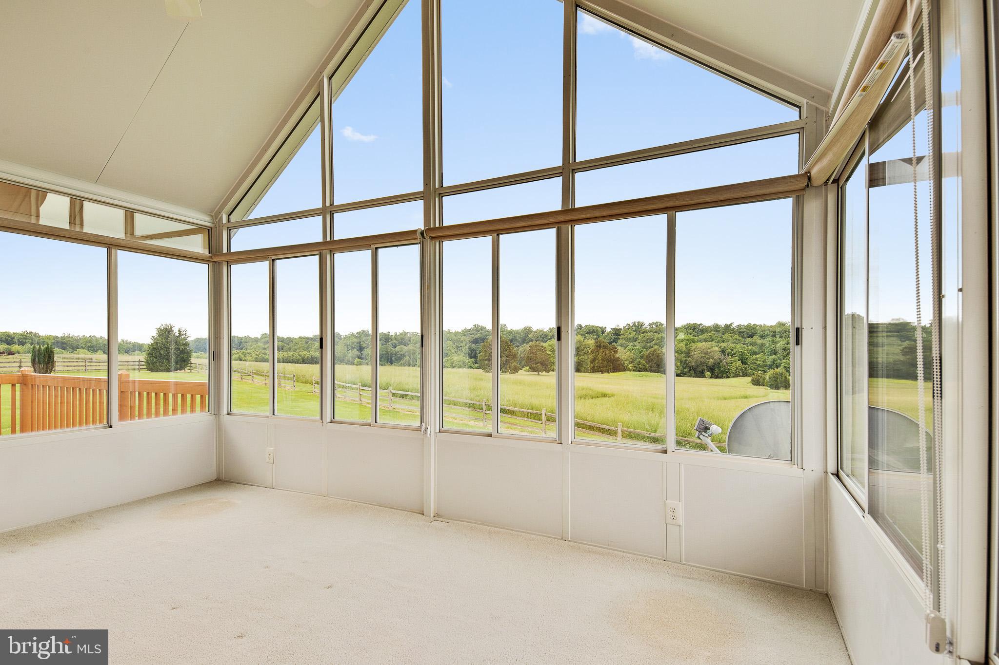 115 Scott Road Warwick, MD 21912 - Photo 10 of 43 4 season Sun-Room