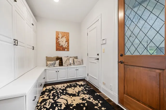 $3,499,000 | 17 Ambriance Drive, Burr Ridge, IL 60527