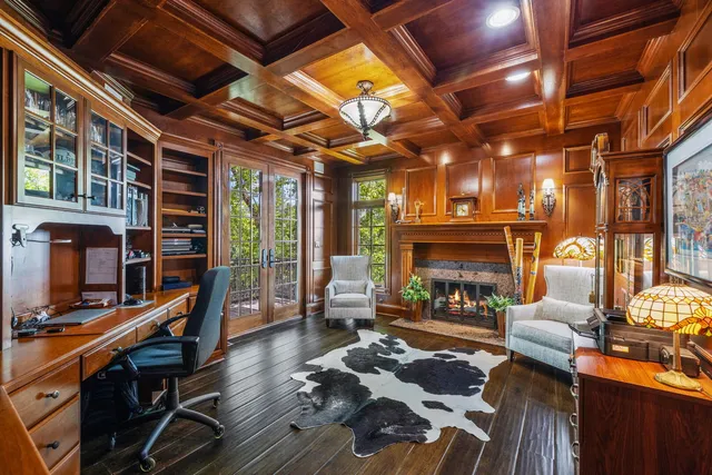 $3,499,000 | 17 Ambriance Drive, Burr Ridge, IL 60527