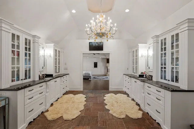 $3,499,000 | 17 Ambriance Drive, Burr Ridge, IL 60527