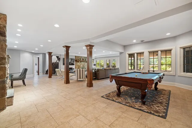 $3,499,000 | 17 Ambriance Drive, Burr Ridge, IL 60527
