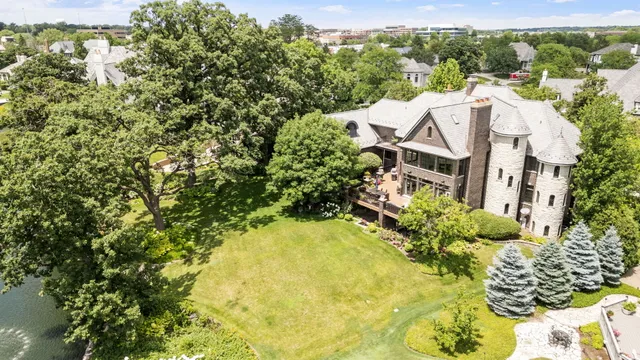 $3,499,000 | 17 Ambriance Drive, Burr Ridge, IL 60527