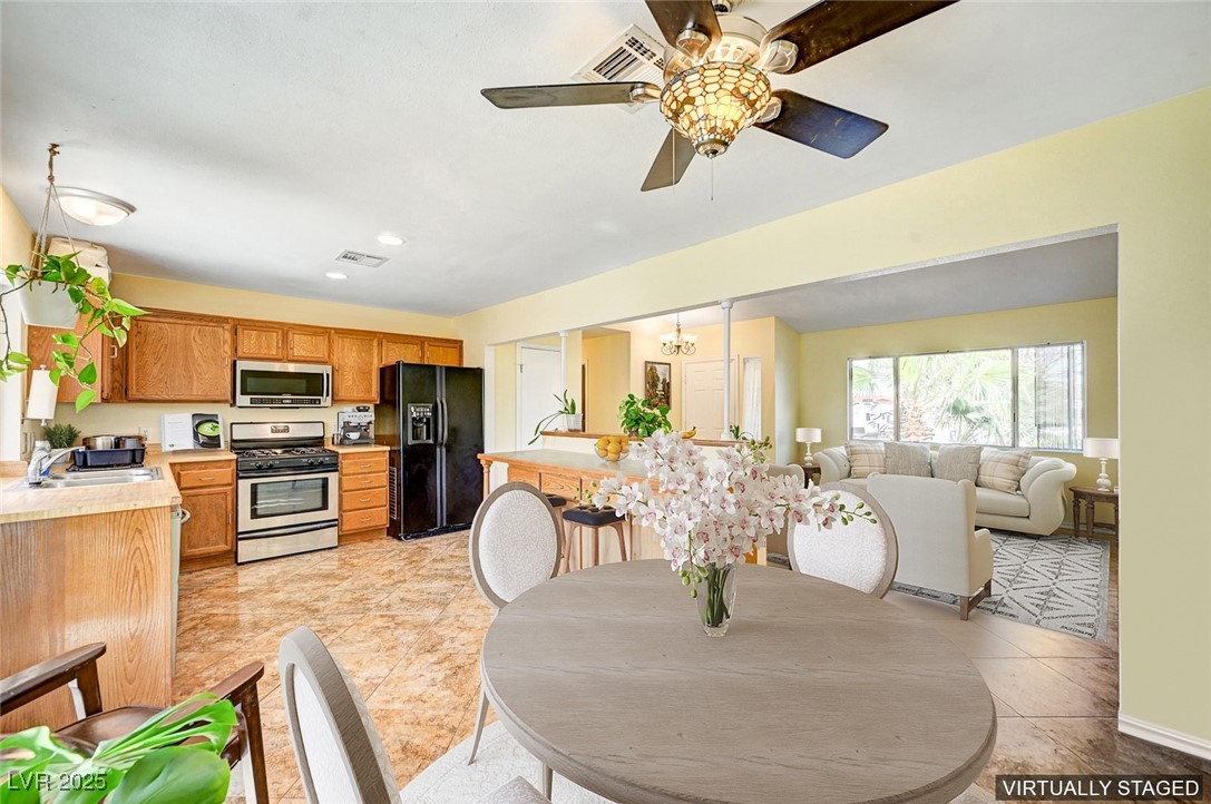 478 Crestway Road Henderson, NV 89015 - Photo 3 of 29 *Virtually Staged*