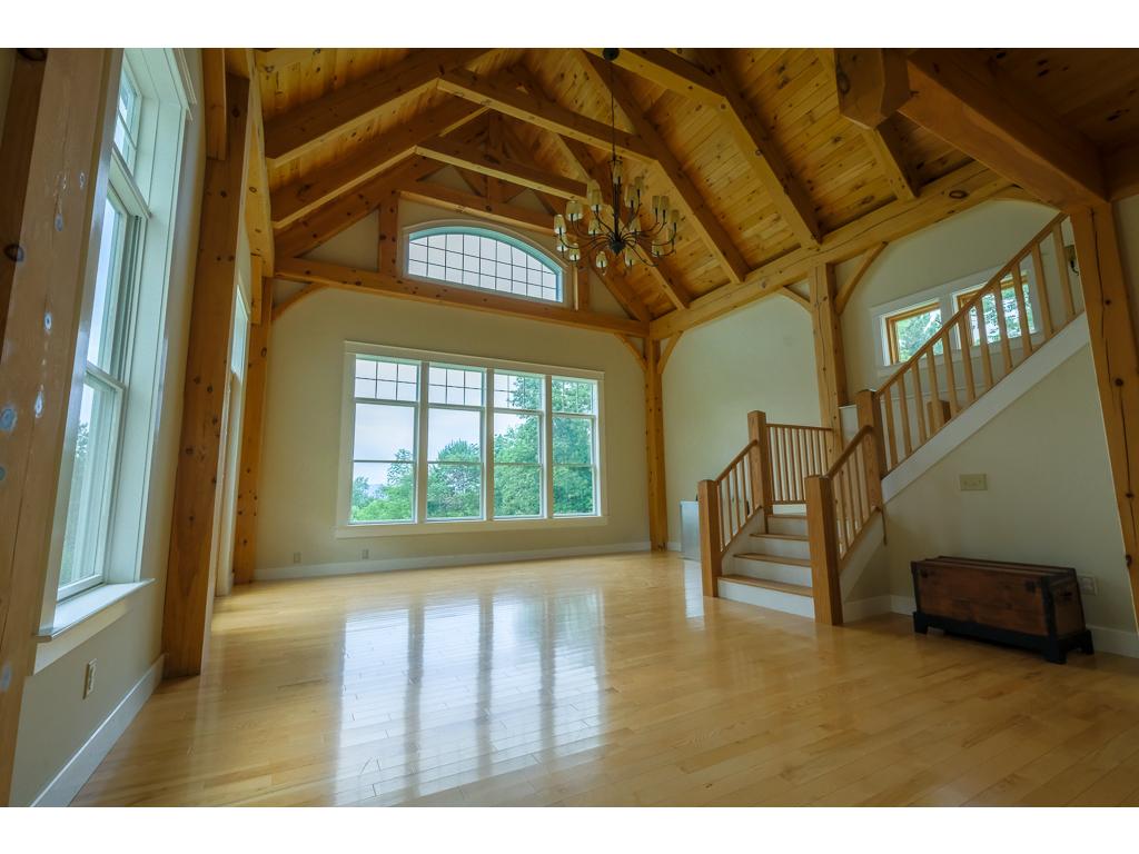 460 Ring Road Waterbury, VT 05676 - Photo 4 of 36