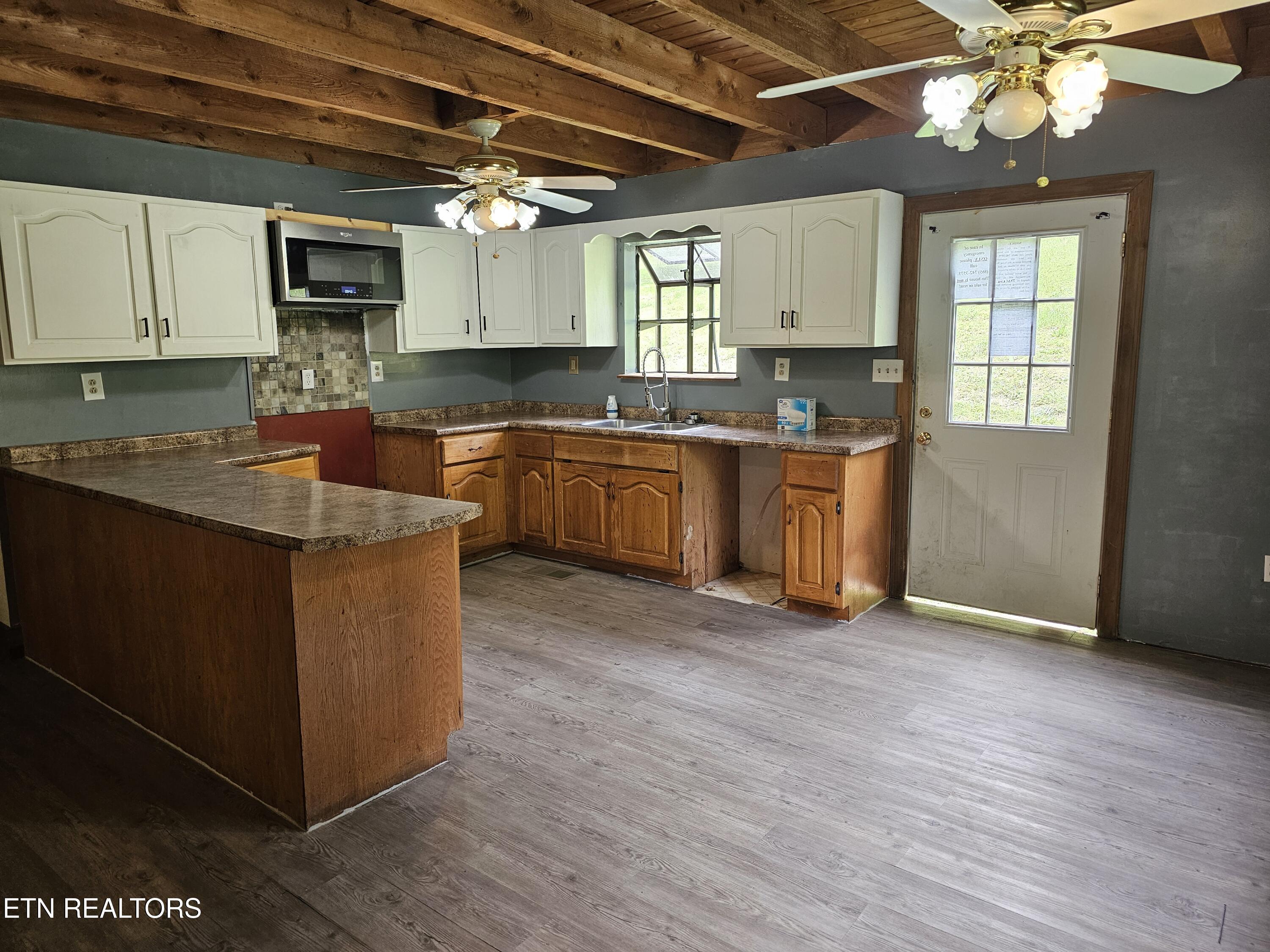 264 Old Long Hollow Road La Follette, TN 37766 - Photo 10 of 26 20260616_121843
