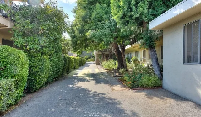 $2,200 | 504 South Euclid Avenue, Unit 5, Pasadena, CA 91101