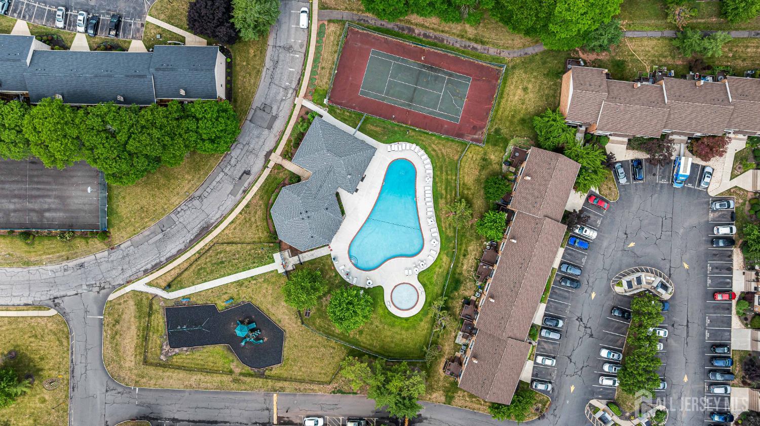 1005 Robin Road Hillsborough, NJ 08844 - Photo 33 of 46