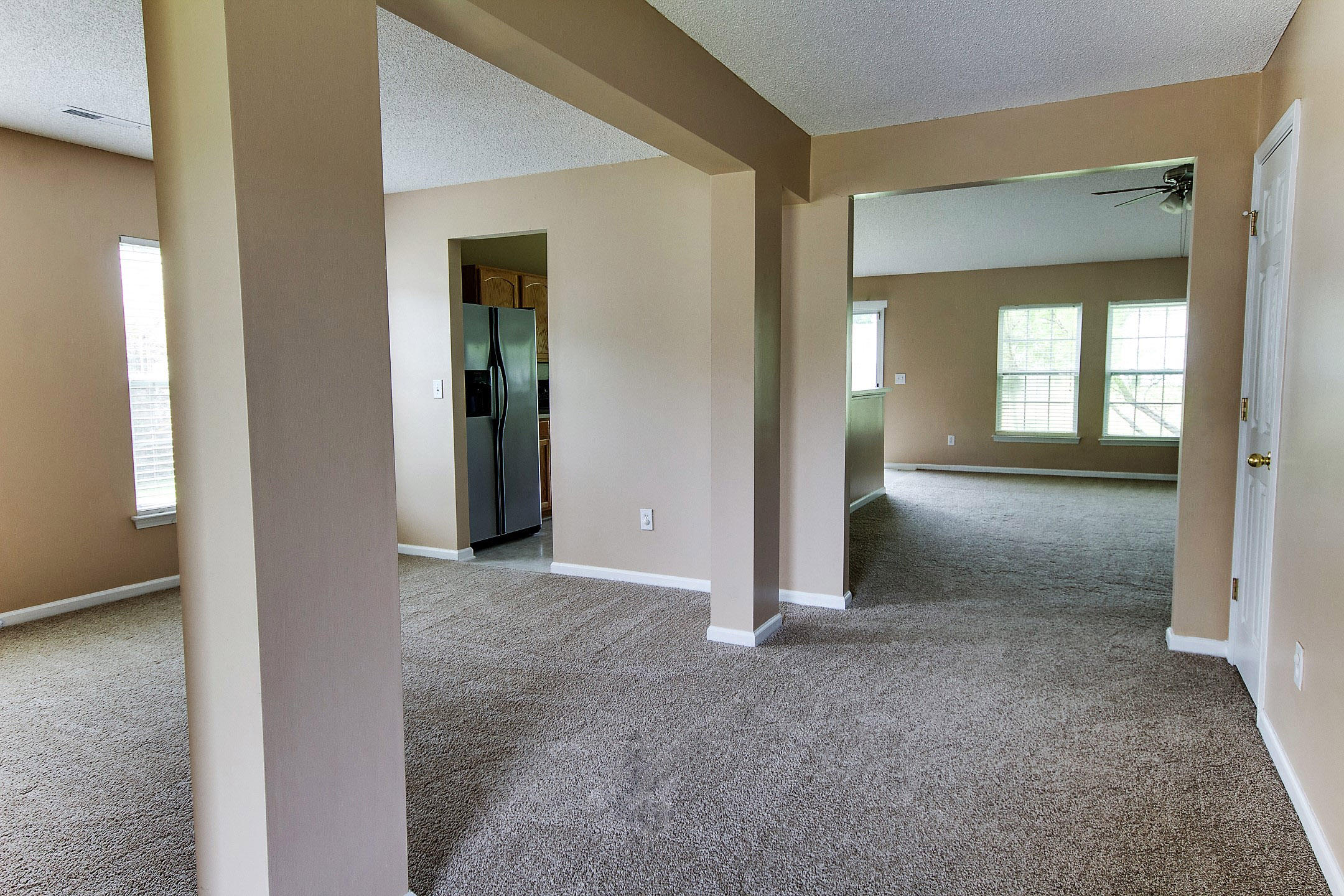 212 Border Road Goose Creek, SC 29445 - Photo 4 of 19 4