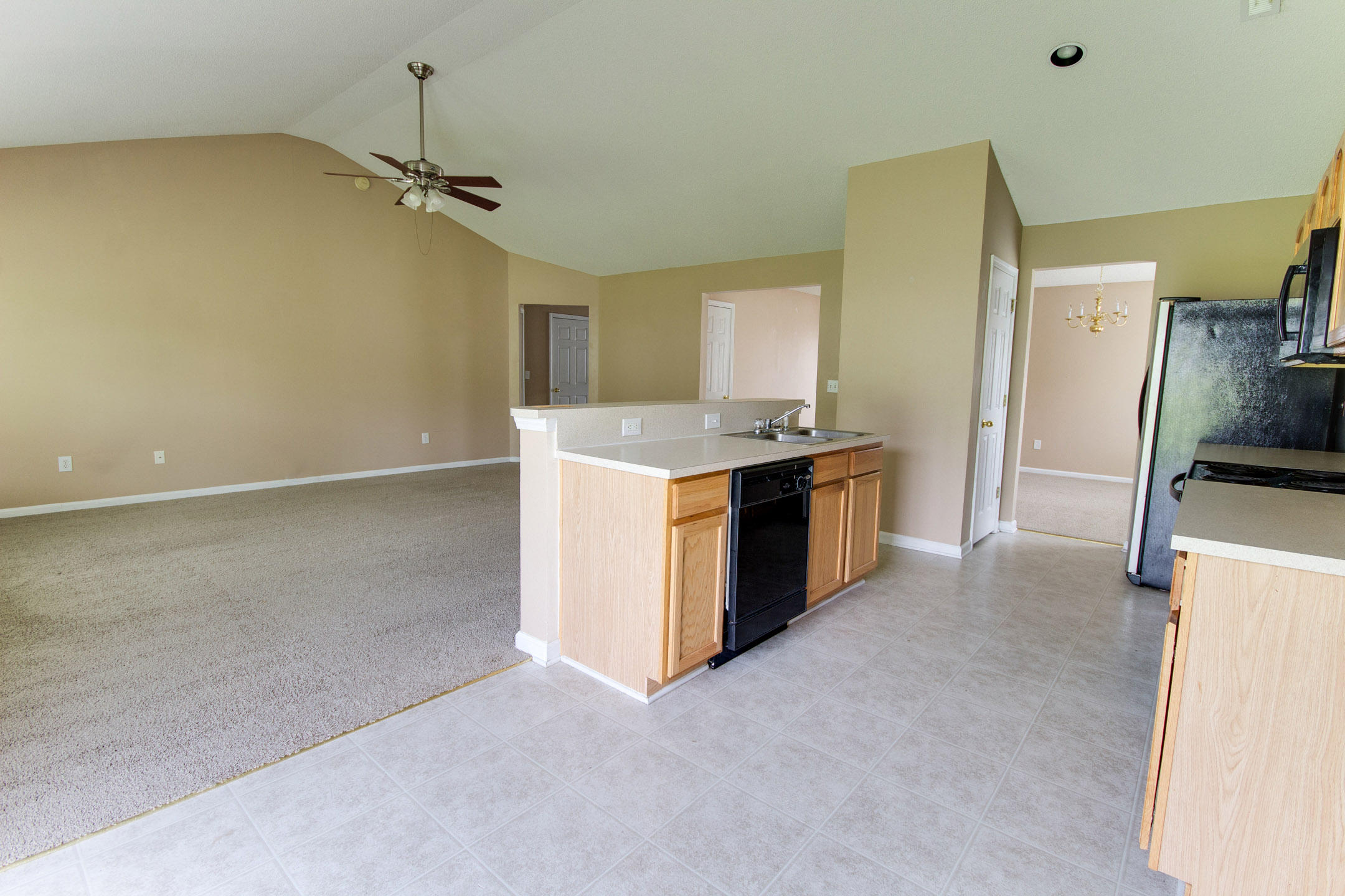 212 Border Road Goose Creek, SC 29445 - Photo 8 of 19 8