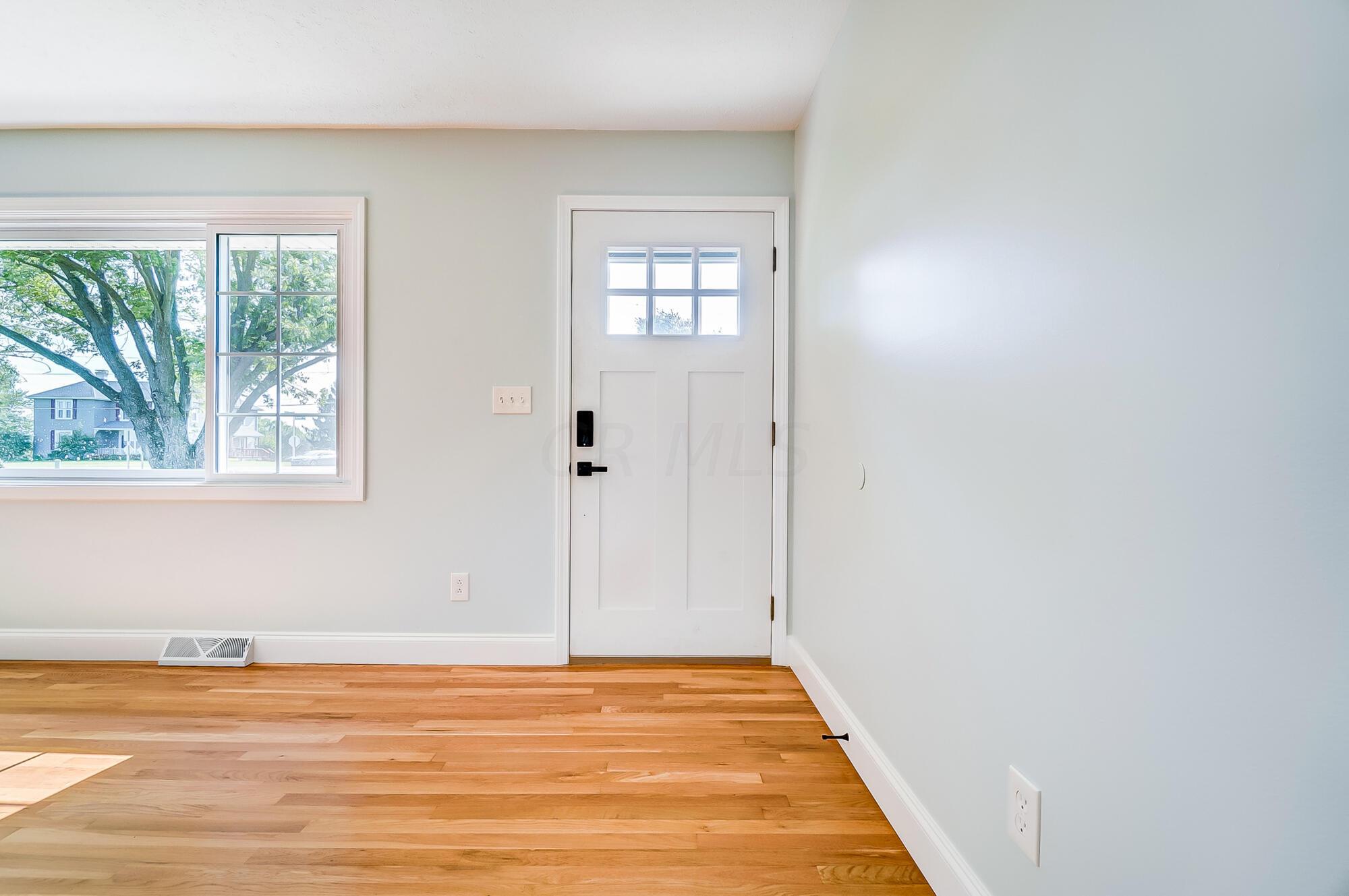 1300 Amity Road Galloway, OH 43119 - Photo 7 of 56 007.JPG