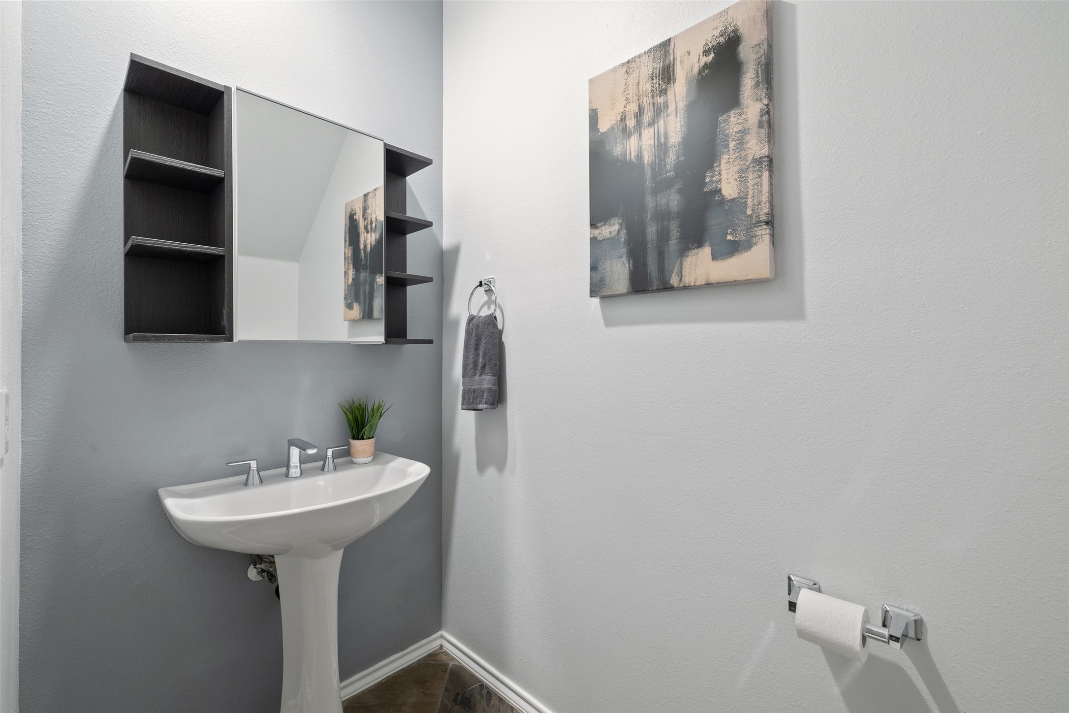 2918 Ranch To Market Road 620, Unit O282 Austin, TX 78734 - Photo 15 of 40 Bathroom featuring baseboards