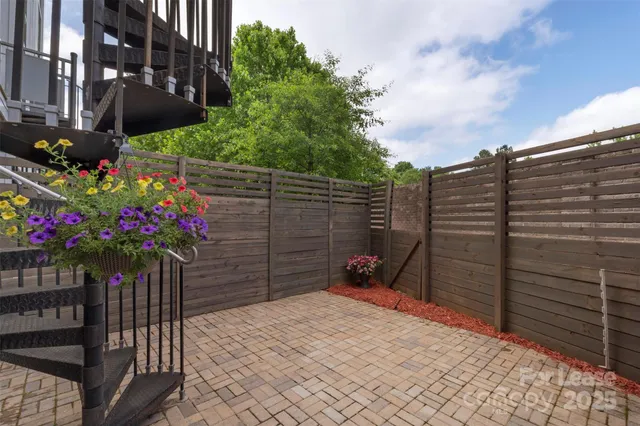 a view of walk in closet