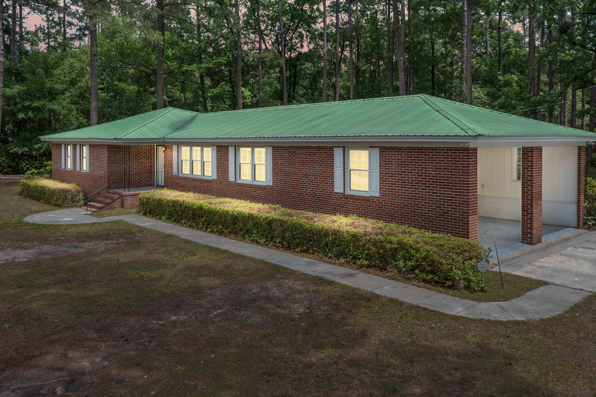 311 Sable Street Walterboro, SC 29488 - Photo 2 of 46 Side