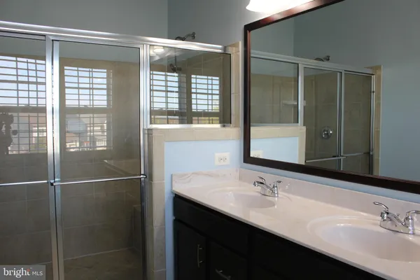 $3,350 | 23261 Carters Meadow Terrace, Ashburn, VA 20148