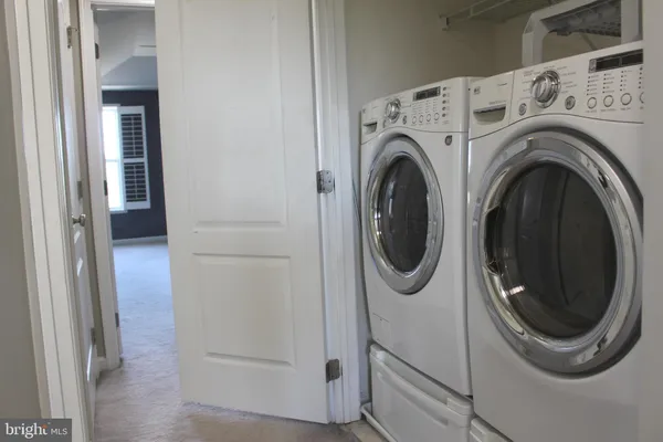 $3,350 | 23261 Carters Meadow Terrace, Ashburn, VA 20148