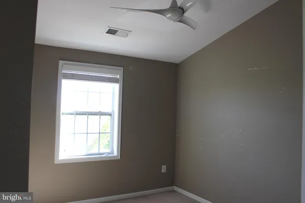$3,350 | 23261 Carters Meadow Terrace, Ashburn, VA 20148